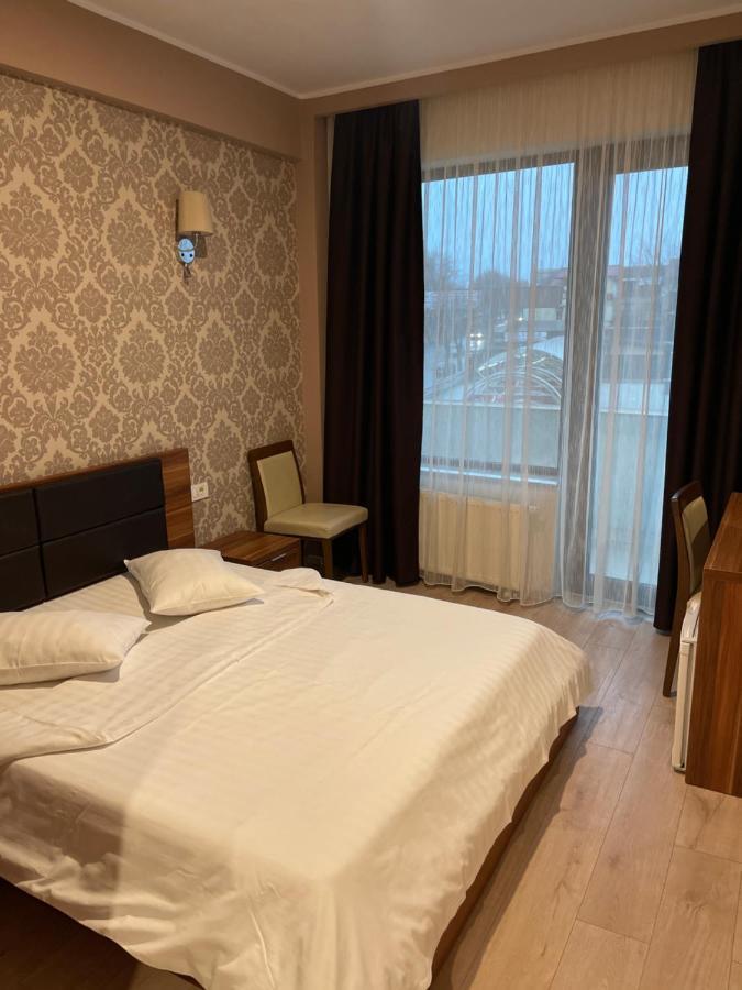 Star Hotel Tulcea Eksteriør billede