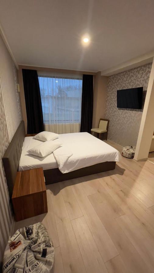 Star Hotel Tulcea Eksteriør billede
